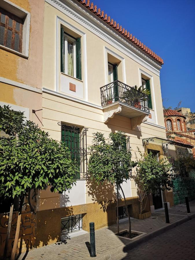 Psyri Neoclassical House With Yard Athen Exterior foto